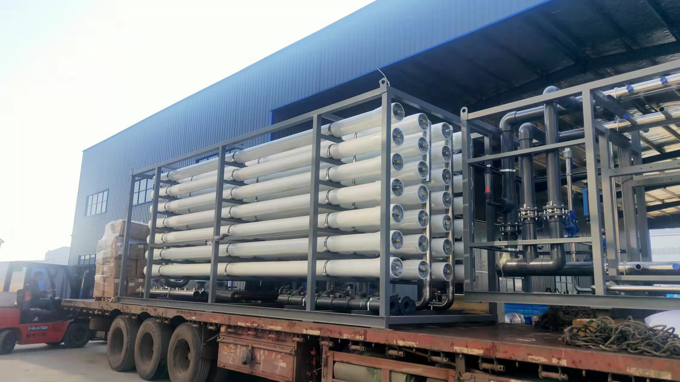 湖南藍(lán)思手機玻璃清洗超純水項目出貨