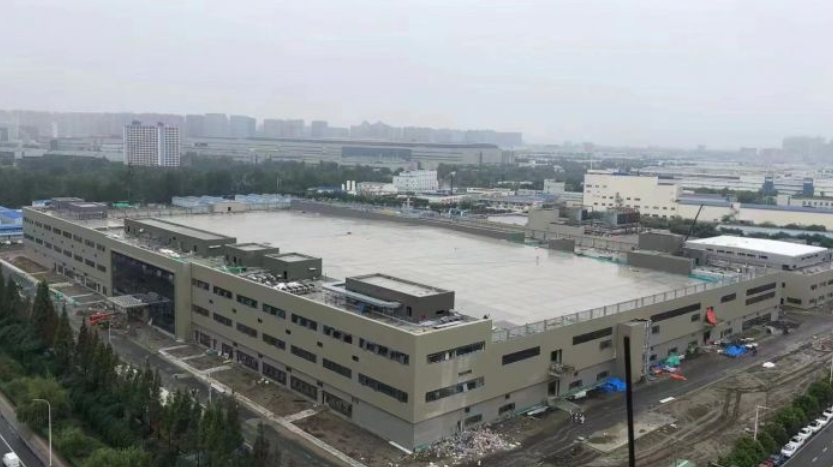 京東方成都車載顯示項目已投產(chǎn),純水一號為其定制的超純水系統(tǒng)及回用水系統(tǒng)順利投入運行。